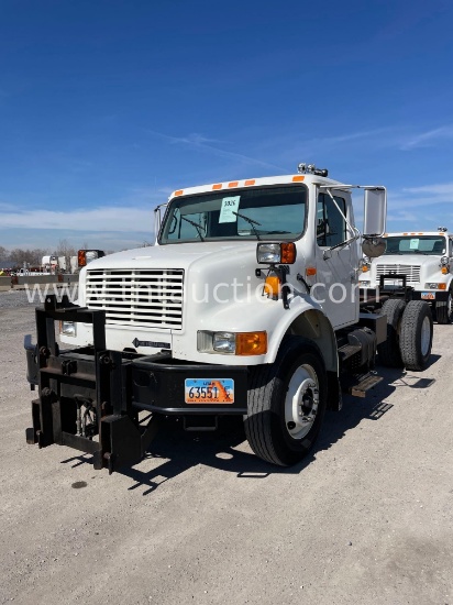 1996 INTL 4900 CAB & CHAS