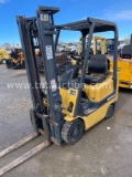 CAT FORKLIFT