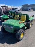 JOHN DEERE GATOR
