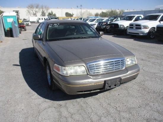 2001 FORD CROWN VIC