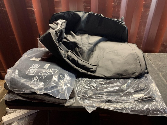 TAXABLE JEEP TOP BAG AND FLOORMATS
