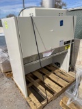 LABCONOCO BASIC 47 FUME HOOD