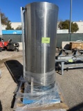 STAINLESS STEEL TANK AND TEST BENCH