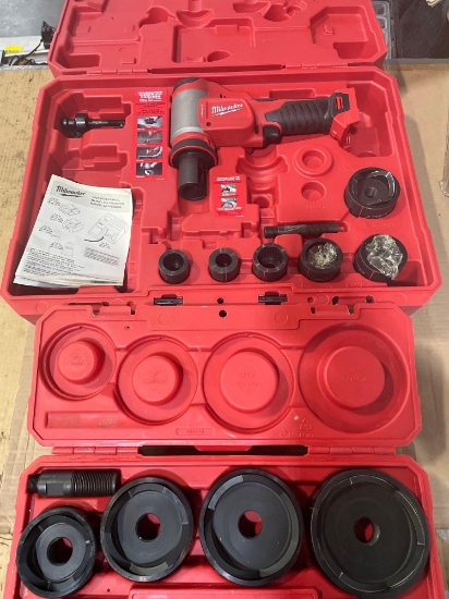 Milwaukee KO Set