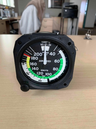 CESSNA AIRSPEED INDICATOR