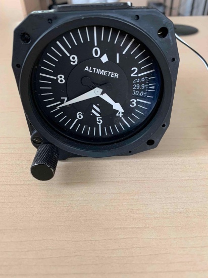 CESSNA ALTIMETER