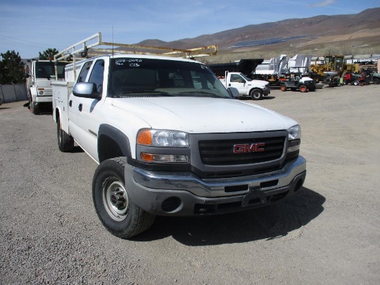 2003 GMC 2500HD UTILITY