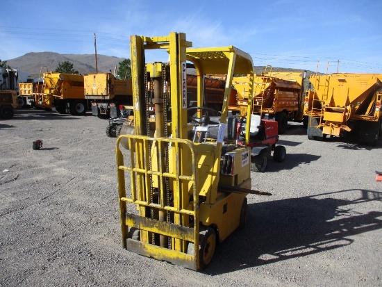 CLARK C20 FORKLIFT