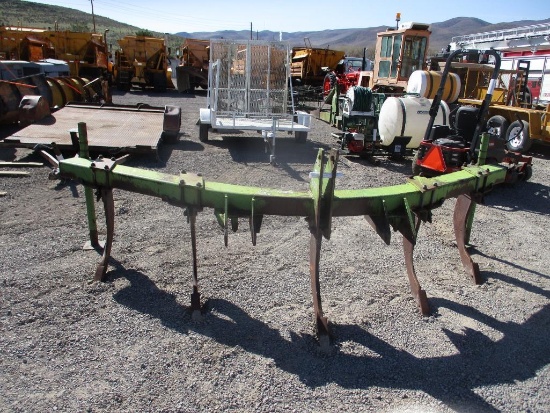 JOHN DEERE E0900 RIPPER