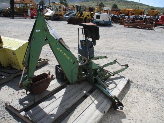 JOHN DEERE 7 BACKHOE ATTACHMENT