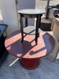 ROUND TABLE