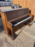 EVERETT PIANO