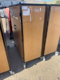 WOOD ROLLING CABINET