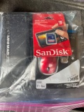 MAG LIGHT / MOUSE AND SANDISK