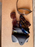 SUNGLASSES