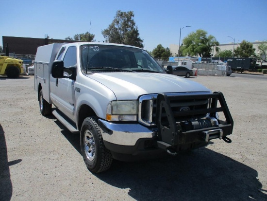 2002 FORD F-350XLT UTILITY