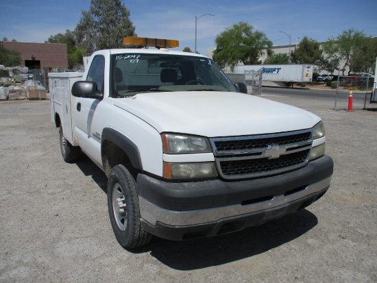 2007 CHEV 2500HD UTILITY