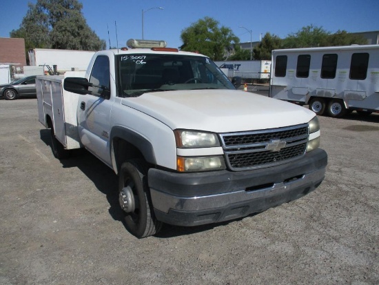 2006 CHEV 3500 UTILITY