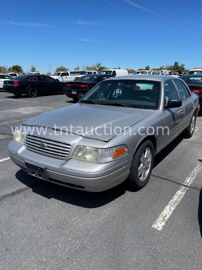 2008 FORD CROWN VIC