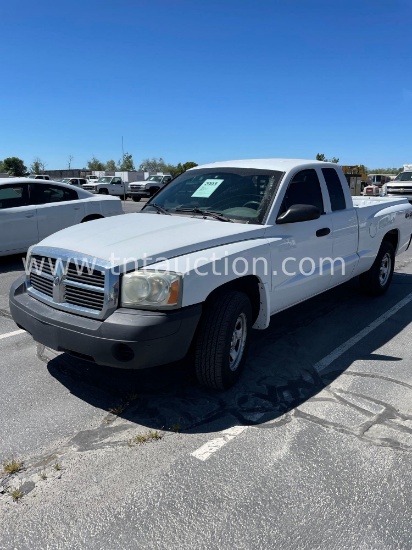 2007 DODGE DAKOTA 4X4
