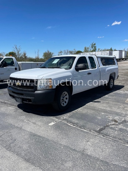 2011 CHEV 1500 4X4