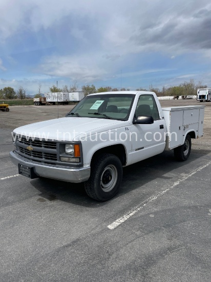 1996 CHEV 3500 UTILITY