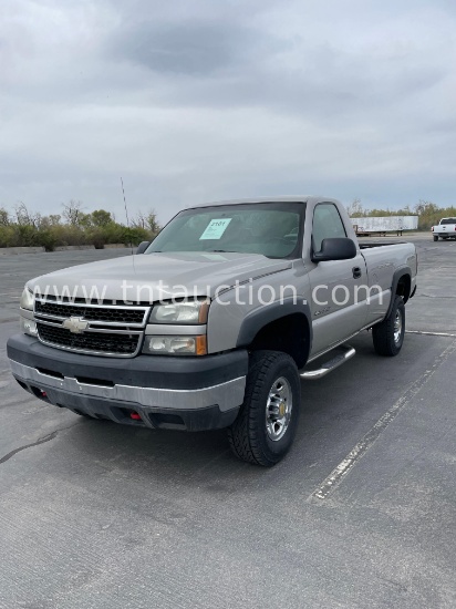 2006 CHEV 2500 2WD