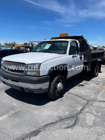 2004 CHEV 3500 2WD