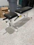 2 BENCHES