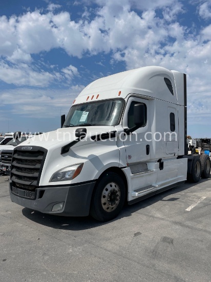 2020 Freightliner Cascadia