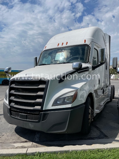 2020 Freightliner Cascadia