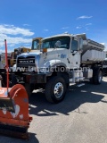 2012 Mack Granite Hook Tk