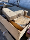 Pallet w/misc