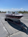 1989 Maxima Boat