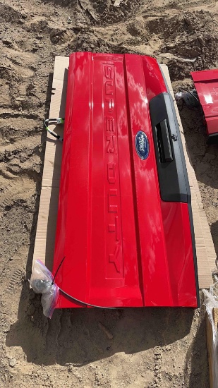 2022 F-350 Tailgate W/ Camera