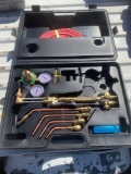Taxable Torch Set
