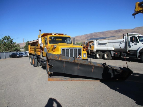 1990 INTL 2574 Dump