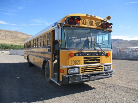 1990 Blue Bird 84 Pass. Bus