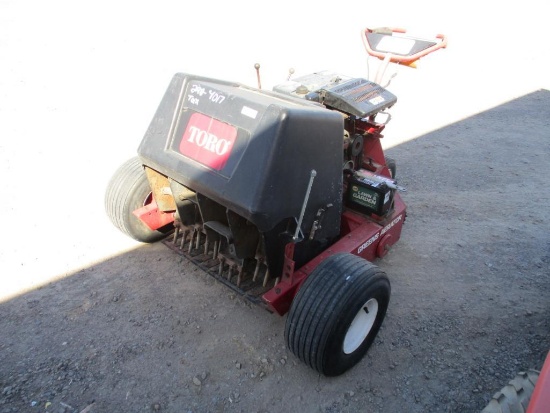 Toro Greens Aerator