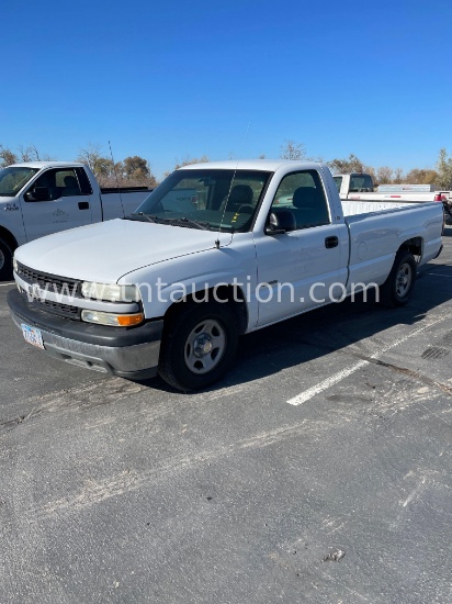 2002 Chev 1500 2WD