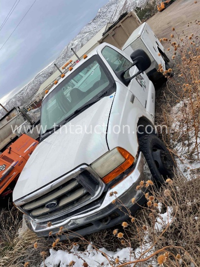 2001 Ford F550
