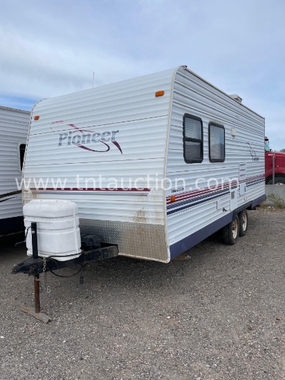 2004 Pioneer Camp Trailer