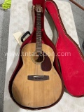 Yamaha guitar