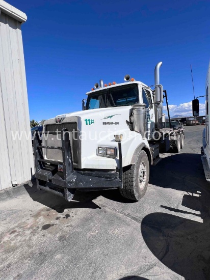 2007 Western Star Roll Off Truck