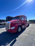 2012 Peterbilt 587