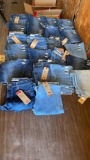levis