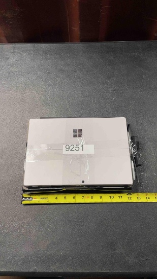3 SURFACE TABLETS WITH KEYBOARDS