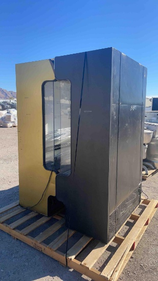 2- Large Merchandisers