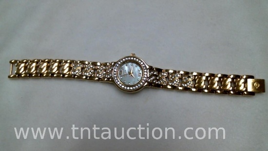 WATCH AND JEWELRY