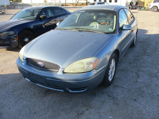 2005 Ford Taurus